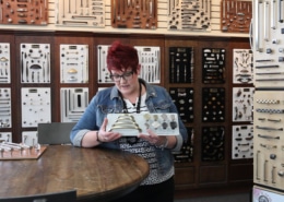 Favorites, Trends, Top Picks. Watch the video as Dawn, at our Brookfield Location, shares some of her current favorite cabinet pulls.